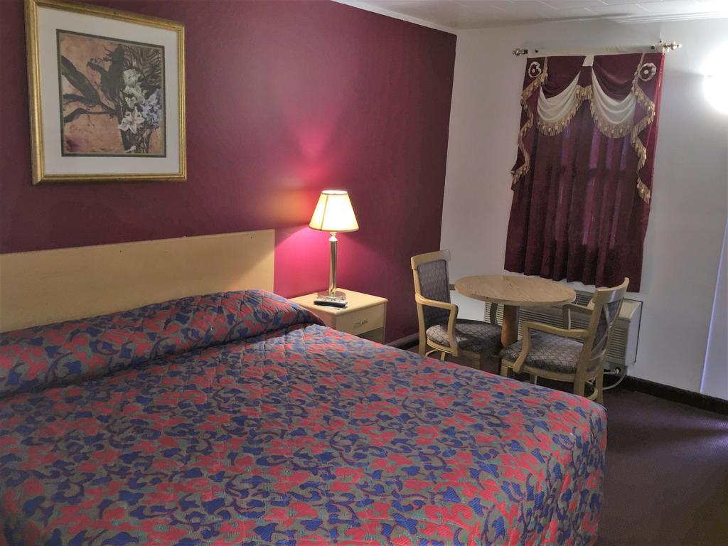 Budget Inn Wrightstown Zewnętrze zdjęcie